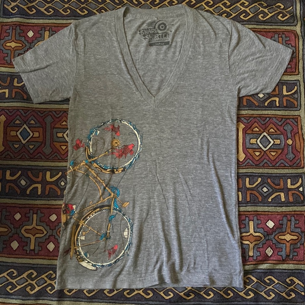 🤩 Sharp Shirter tee - L - gray